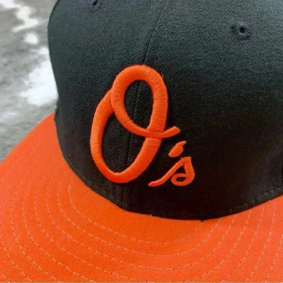 New Era MLB Baltimore Orioles Fitted Hat - Picture 5 of 14
